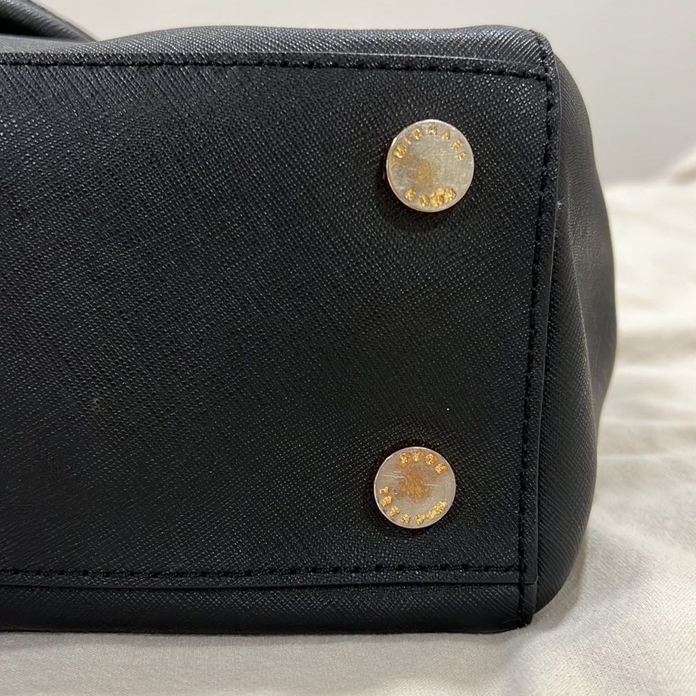 Authentic Michael Kors Bag - image 7